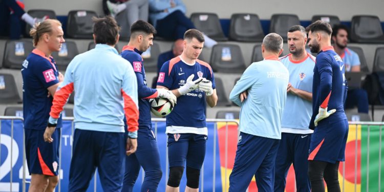 Sportske novosti – Hrvata prozvali junakom, a Talijana plaćenikom. Njihov dvoboj mogao bi biti ključan