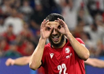 Sportske novosti – Izvukao se iz ralja Ajaxa, u zadnjih 18 susreta zabio 16 puta i postao prvi strijelac Eura, a sada ima novi klub