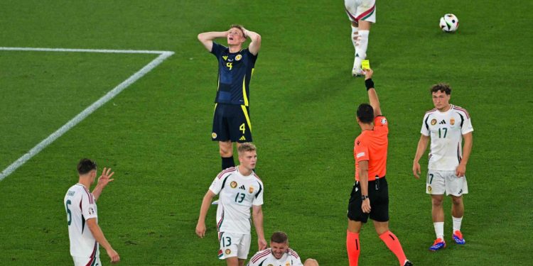 Sportske novosti – Kraj za autore velikih propusta: Uefa usred Eura kući poslala suce koji su izazvali bijes