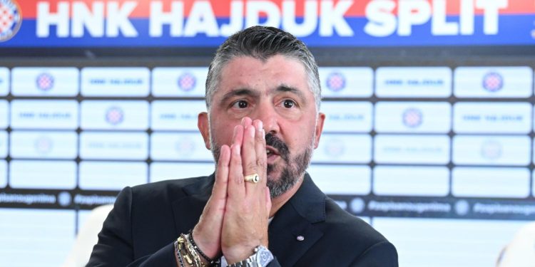 Sportske novosti – Na Poljudu sanjaju megamomčad. Pogledajte kako bi Hajduk izgledao s Rakitićem, Džekom, Perišićem…