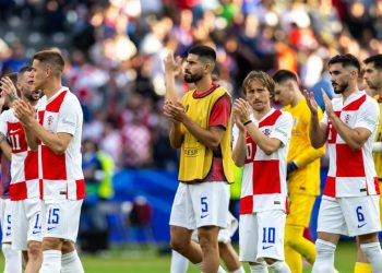 Sportske novosti – Najveća enigma Hrvatske: Vidjeli su ga u prvih 11, a onda je ispao iz planova. Sad je pred odlukom karijere