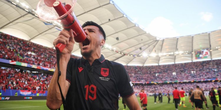 Sportske novosti – Nakon susreta s Hrvatskom izazvao jedan od najvećih skandala na Euru, sada je otvorio dušu: ‘Bio sam šokiran…’