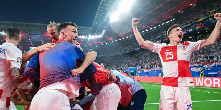 Sportske novosti – ‘Promjena mora biti, više ne možemo ovako. Znam koja dva igrača mogu biti nositelji nove Hrvatske’