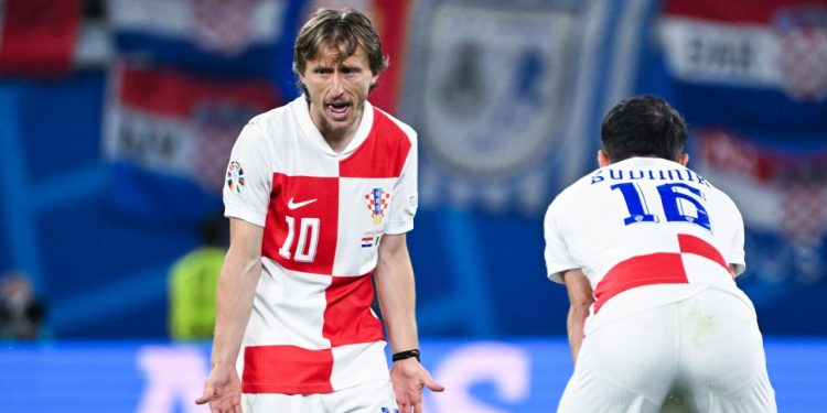 Sportske novosti – Reakcije iz susjedstva: ‘Pogledajte strah u Modrićevim očima. Sad ovise o nama’