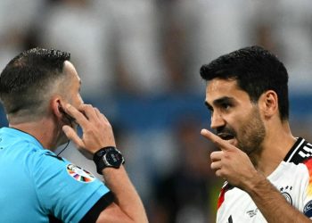 Sportske novosti – UŽIVO: Nijemci zabili već u četvrtoj minuti, krenula je luda proslava gola, a onda se oglasio sudac