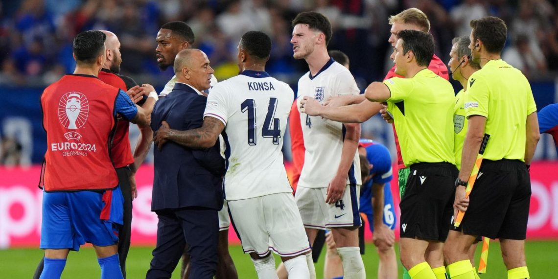 Sportske novosti – VIDEO Engleska zvijezda žestoko izvrijeđala izbornika Slovačke: ‘Začepi, ćelava p****!’