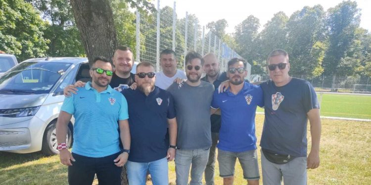 Sportske novosti – Vatreni se bruse za Albaniju, a iza leđa im se pojavila ‘patrola’: ‘Kad krenemo, gorit će nebo i zemlja’