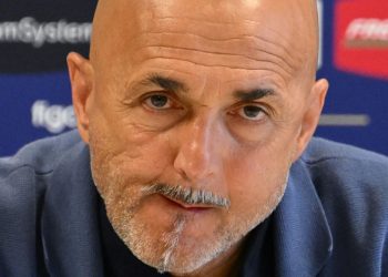 Sportske novosti – Visoke tenzije na presici: Novinar usporedio Italiju s Fiat Pandom, stigla žestoka reakcija Spallettija