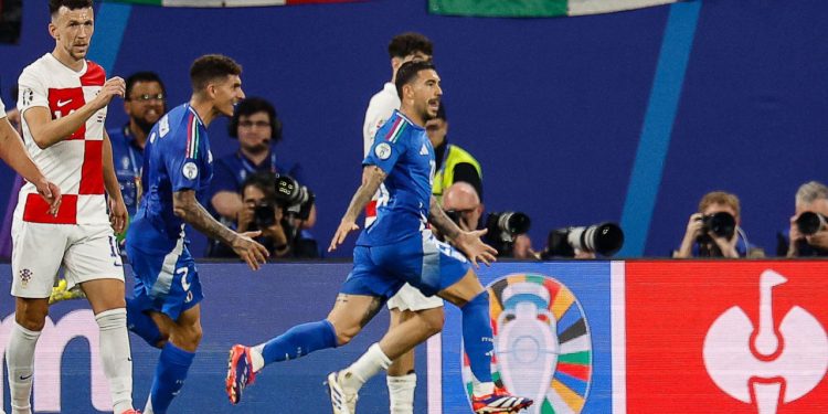 Sportske novosti – Vodila su ga dvojica Hrvata, a svoj prvijenac za Azzure neće nikada zaboraviti