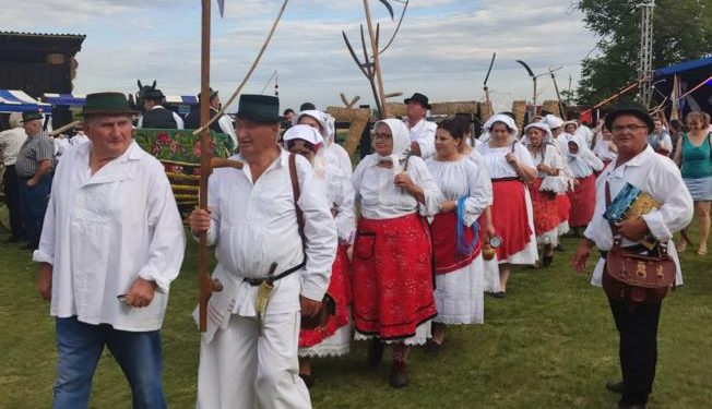 Starinska žetva uz Zvonka Bogdana i bogat program