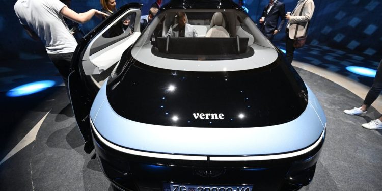 Stručnjak za promet upozorio na problem robotaksija: ‘Jako me strah tih vozila, neka nam Bog pomogne’