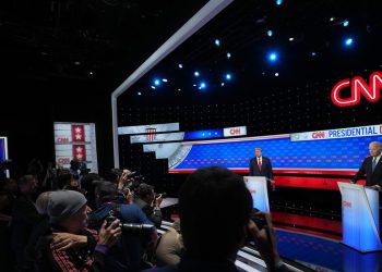 Trump i Biden međusobno se optužuju za ‘ohrabrivanje’ Putina — RT World News