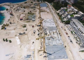 Usred sezone na Žnjan dolaze novi strojevi. Turisti iznenađeni: “Odlazimo jer ova buka je nevjerojatna”