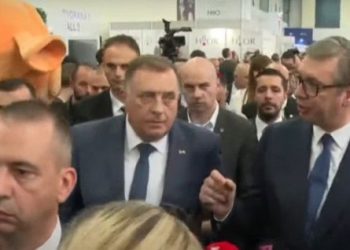 VIDEO DODIK I VUČIĆ NAKON INCIDENTA S NOVINARKOM U MOSTARU “Vidi ti one krave, ona ti ima svoju istinu”