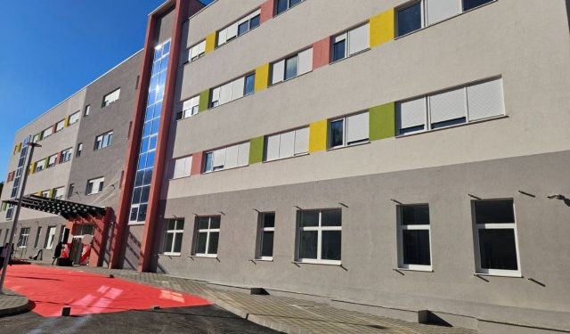 VIDEO Kvesić u podrum Pedijatrije dovodi privatnu polikliniku Medikol