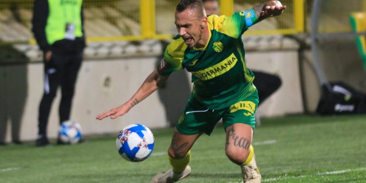 Velika vijest za navijače HNL prvoligaša: Kapetan produžio ugovor, i sljedeću sezonu će predvoditi momčad