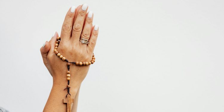 Znakovite riječi Padre Pia o krunici: ‘Idite prema Gospi’