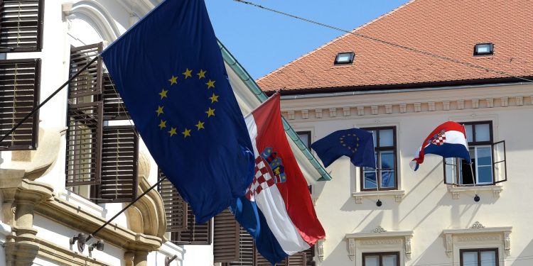 Znate li koji je praznik bio na današnji dan: Prije 33 godine donesena je važna odluka