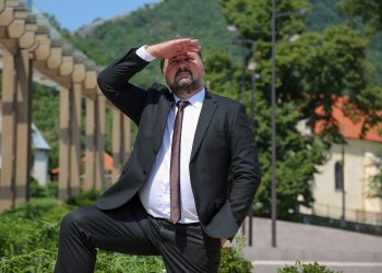 Političar s 279 nekretnina želi preuzeti SDP, on je čovjek s dva lica: ‘Što želi, to si zacrta’