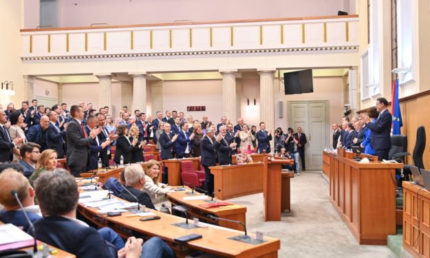 ‘Nova HDZ-ova Hercegovka’: Britka mlada dama kćer je moćnog ministra bliskog s Goranom Milićem