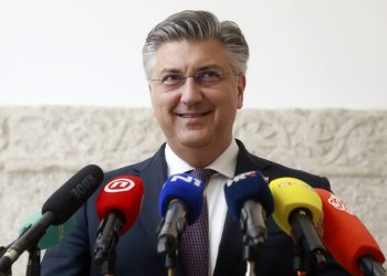 Plenković o rodnim studijima: ‘Ovi su sretni što je kao odbijeno, a ovi plaču jer je kao odbijeno’