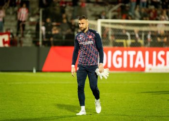 ZAMJENA ZA LABROVIĆA Rijeka dovela bivšeg vratara Hajduka, stigao kao slobodan igrač | NACIONAL.HR