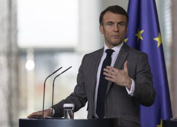 ‘VRLO ZAPALJIVA SITUACIJA’ Francuskoj prijeti val nasilja zbog prijevremenih izbora | NACIONAL.HR