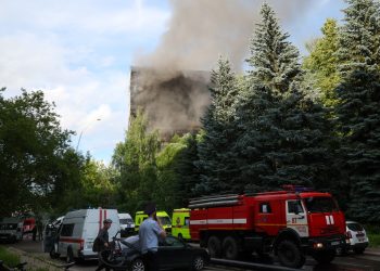 STRAVA KOD MOSKVE U požaru zgrade osam mrtvih, ljudi skakali kroz prozore | NACIONAL.HR