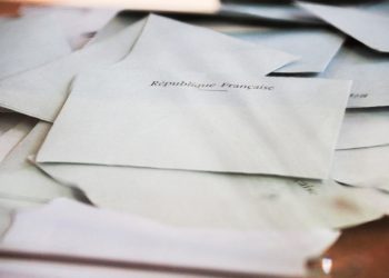 PRIJEVREMENI IZBORI U Francuskoj otvorena birališta, Le Pen se nada pobjedi | NACIONAL.HR