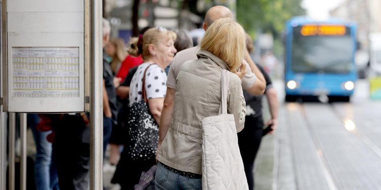 DOŠLA STRUJA! Normaliziran tramvajski promet u Zagrebu | NACIONAL.HR