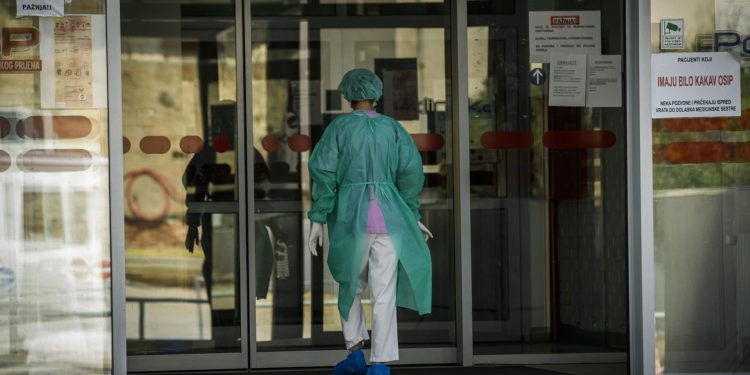 Komora medicinskih sestara osudila kašnjenje plaća u Domu zdravlja: ‘Nastavit će se kadrovska devastacija’
