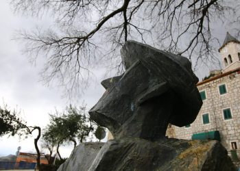 Slobodna Dalmacija – Neprocjenjivo blago: u Vrgorcu izloženi neobjavljeni rukopisi genijalnog Tina Ujevića, zna se što je njima platio