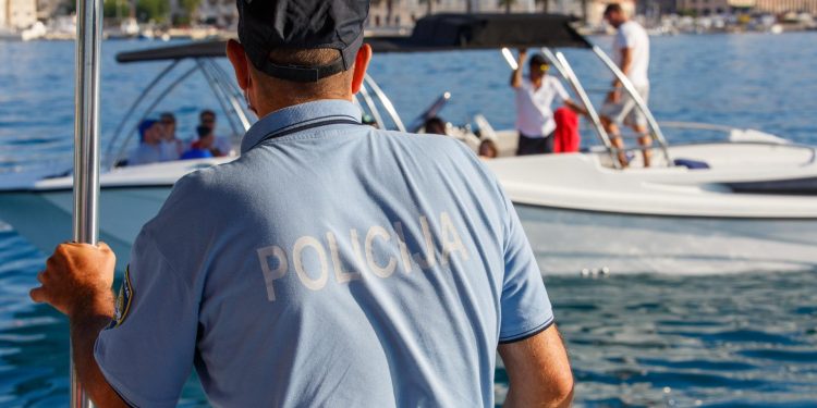 Slobodna Dalmacija – Pogledajte ‘ulov’ splitske pomorske policije: objavili su detalje i pozvali sve da poštuju pravila