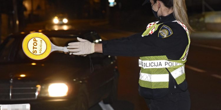 Slobodna Dalmacija – Imamo rekordera! Pogledajte koliko je napuhao vozač u okolici Splita. A jedan ‘odvažni’ pijan je došao na granicu…