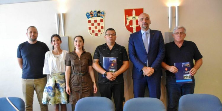 Slobodna Dalmacija – Dalmatinska županija riješava goruće pitanje: ‘Ovo je veliki dan, na ovome smo radili tri godine’