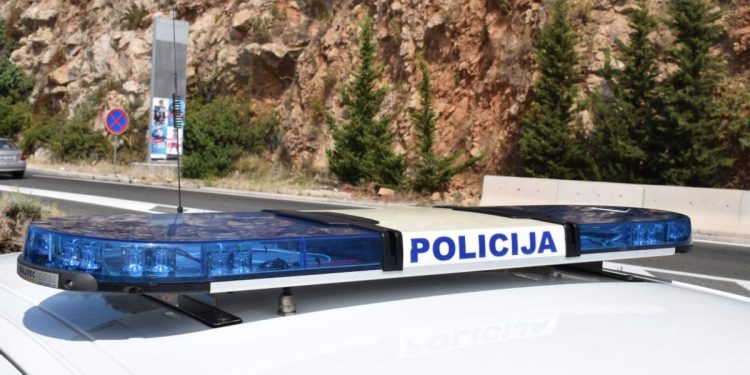 Ukrajinka u Lovištu uništila šumu, ugrozila stanište ptica, skinula oznaku zabrane gradnje pa se bacila na posao