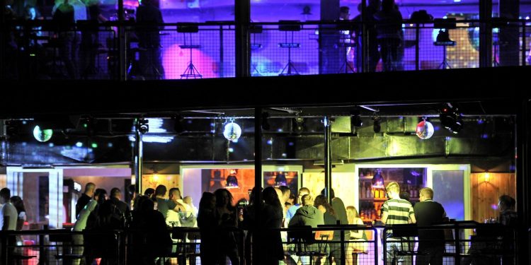 Slobodna Dalmacija – Kultni klub na splitskoj Zenti ponovno otvara, ali čini se da će se tamo plesati na drukčiju muziku nego ranije!
