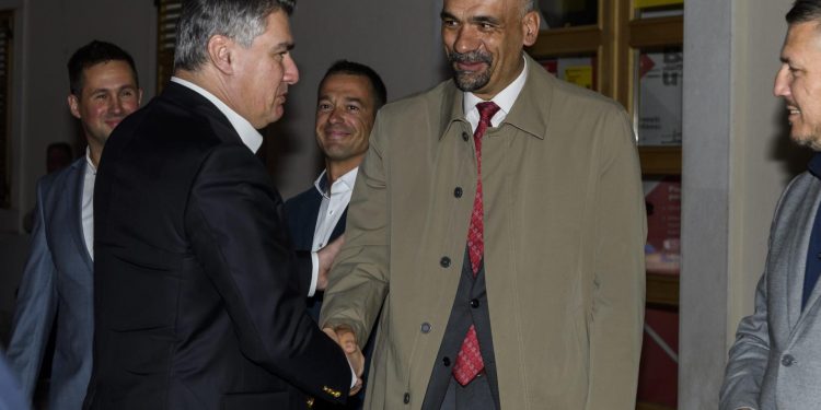 Još jedan veliki gaf šibensko-kninskog župana! Podržava čovjeka koji je javno omalovažavao Knin