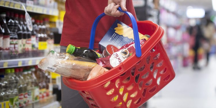 Slobodna Dalmacija – Još niste obavili spizu? Donosimo popis splitskih trgovina koje će danas biti otvorene; radi samo jedan veliki centar