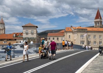 Slobodna Dalmacija – U Trogiru se hvale upisom sve djece u vrtić, a nadmašili su i lanjsku brojku: ‘Ovo je osnova za kvalitetu života’