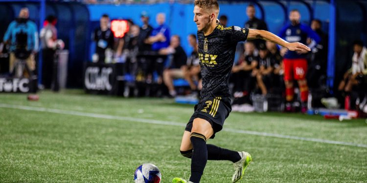 POTPISAO ZA VALLADOLID Splićanin postao četvrti Hrvat u Primeri, od transfera zaradio i Hajduk | NACIONAL.HR