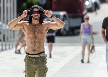 Vruće vam je, ali ima jedna stvar koja vas još više živcira… Evo vam prilike da se razračunate!