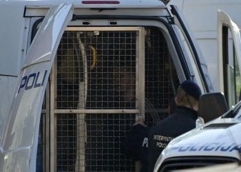 Na plaži Zrće teško ozlijeđen 29-godišnji državljanin Austrije! Policija privela četiri osobe, u tijeku je kriminalističko istraživanje