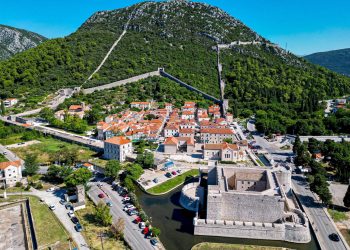 Skoro 3 tisuće eura kazne treba ‘iskeširati’ vozač koji je zaustavljen u Stonu, nevjerojatna je njegova drskost