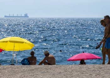 Slobodna Dalmacija – Splićanke ‘peškale’ infekciju na plaži, pojavile im se kraste. Doktorica upozorava: ‘Pazite, zarazno je’