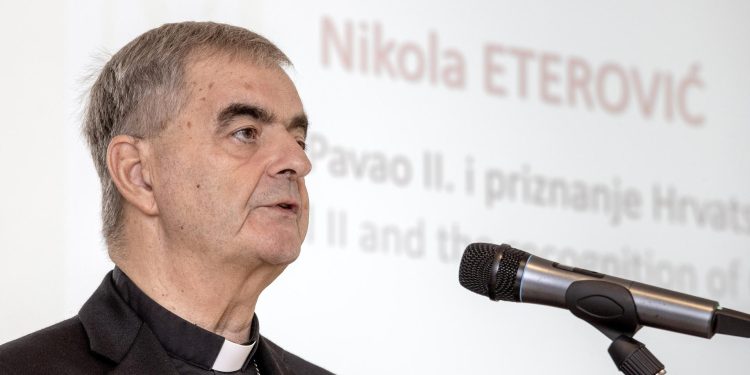 Slobodna Dalmacija – Nadbiskup Eterović slavi 25 godina biskupskog ređenja u svojoj rodnoj župi. Otkrit će i tajne diplomacije Svete stolice