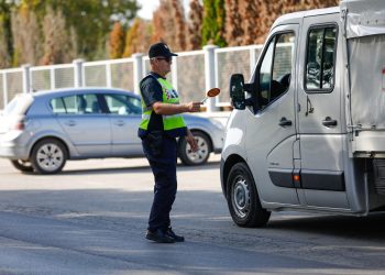 Slobodna Dalmacija – Splitska policija je ovih dana imala pune ruke posla; broj prekršaja je