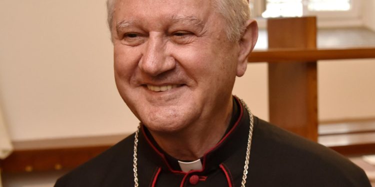 Slobodna Dalmacija – Bit će suza: brojni omiljeni župnici napuštaju Split i okolicu, otkrivamo sva nova imena svećenika koji stižu vjernicima