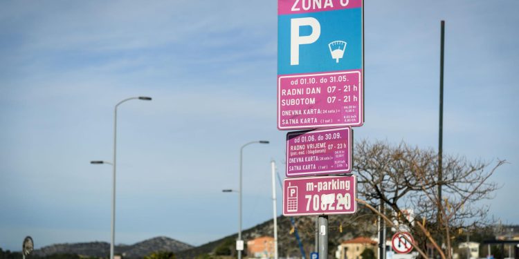 U Šibeniku uveli novi način plaćanja parkinga: ‘Dovoljno je napraviti samo tri koraka’
