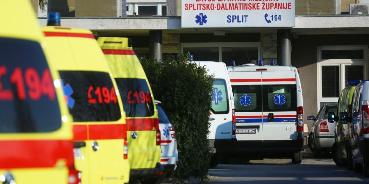 Slobodna Dalmacija – Preminuo ugostiteljski radnik tijekom obavljanja posla. Smrt se povezuje s posljedicama toplinskog vala…